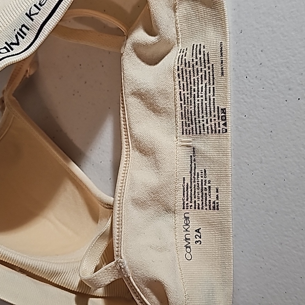 Calvin Klein Seamless Wireless Bra Padded Cups Modern Cotton 32A NWOT - Picture 9 of 12